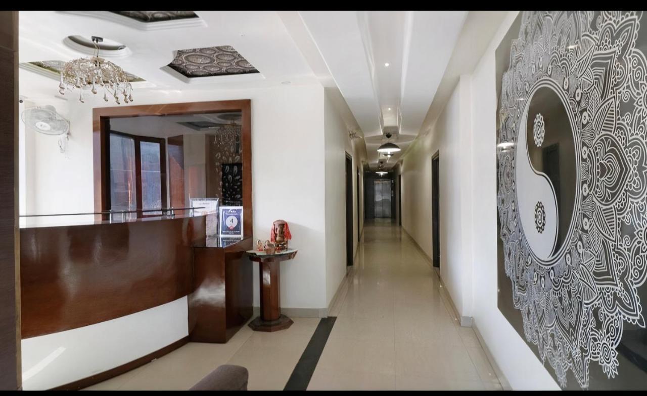 Hotel Himalaya Haridwār Buitenkant foto
