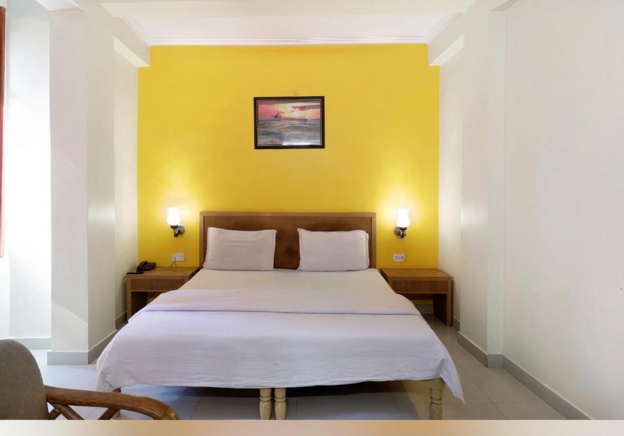 Hotel Himalaya Haridwār Buitenkant foto