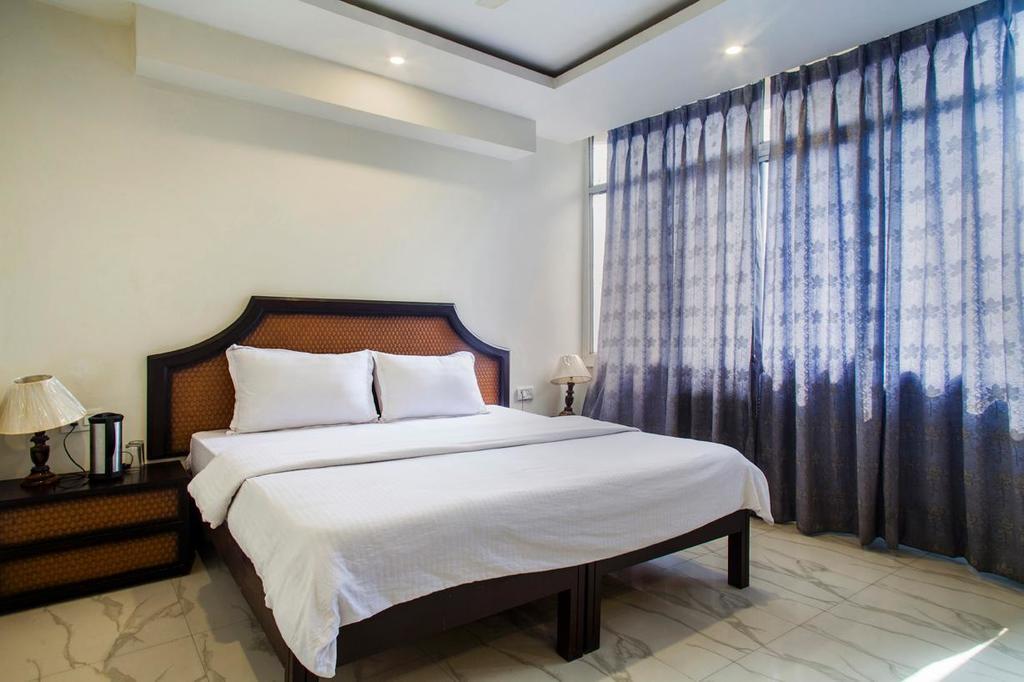 Hotel Himalaya Haridwār Buitenkant foto