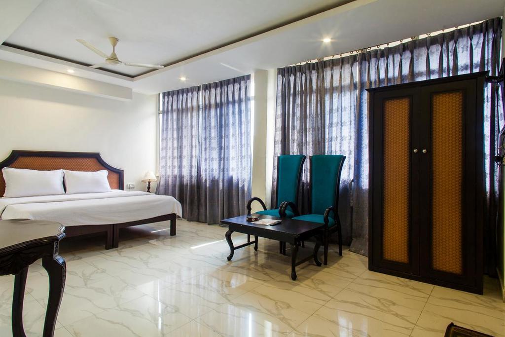 Hotel Himalaya Haridwār Buitenkant foto